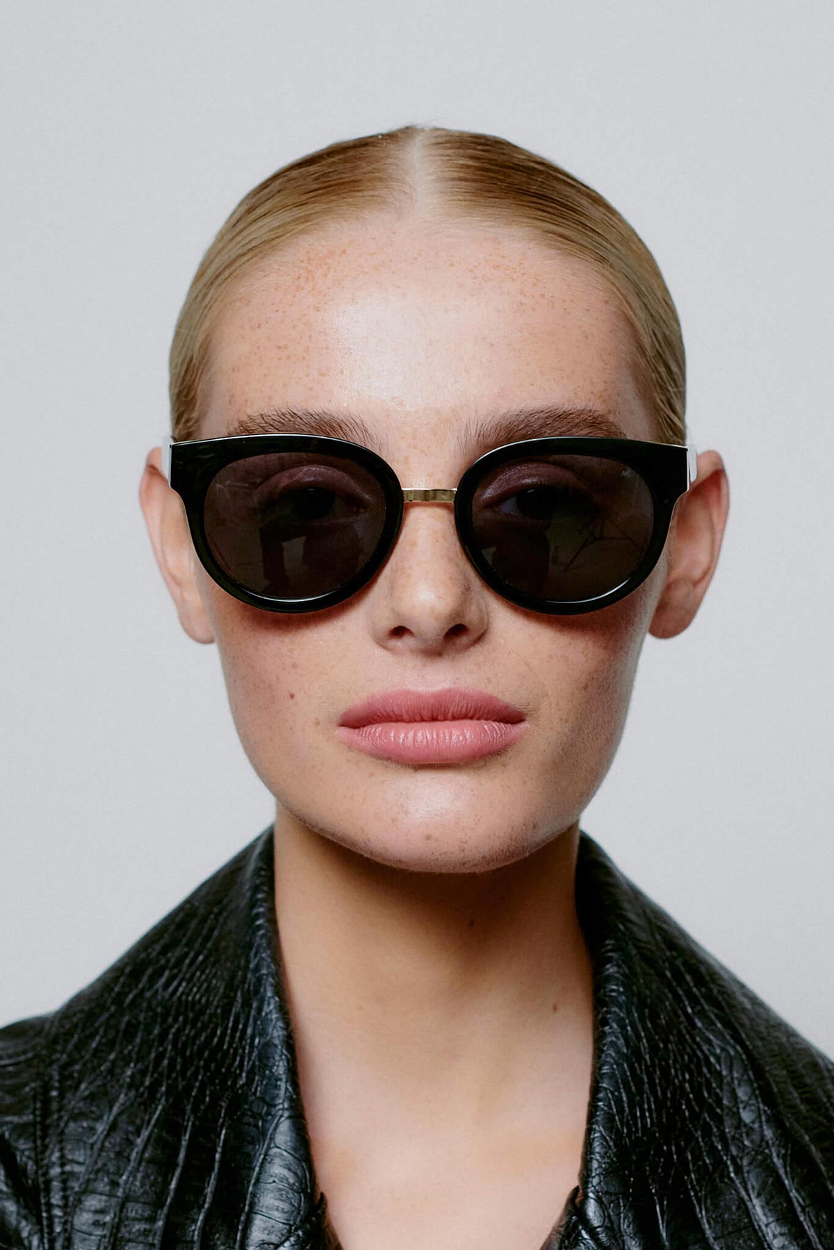 A Kjaerbede Jolie Sunglasses In Black