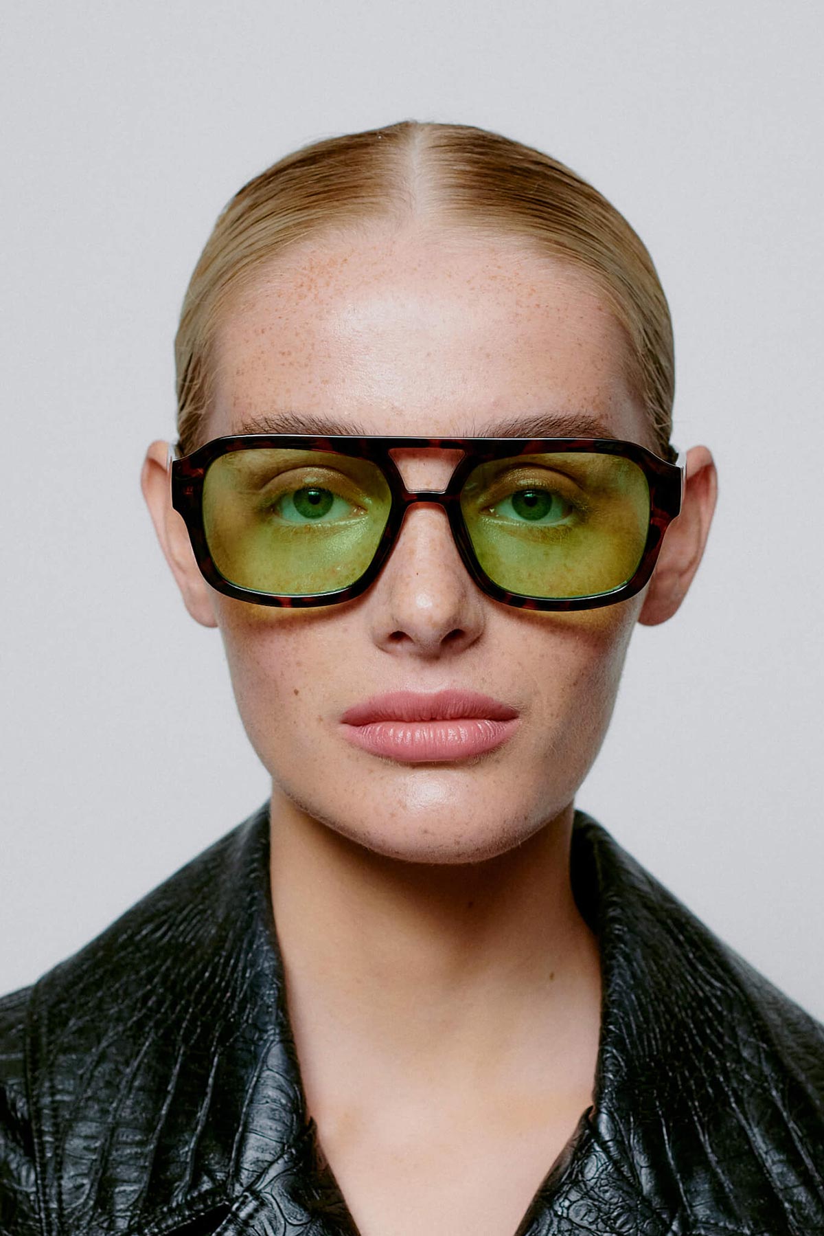 A Kjaerbede Kaya Sunglasses In Demi Tortoise