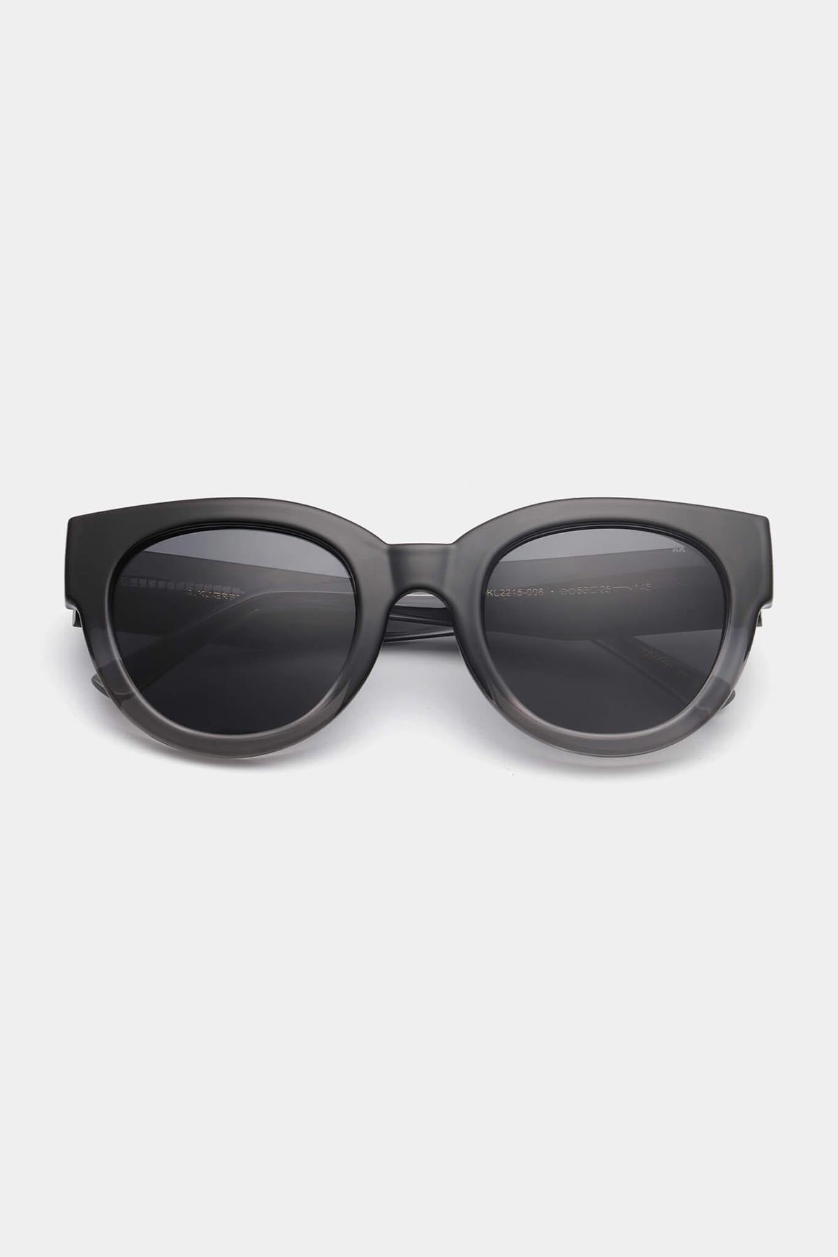 A Kjaerbede Lilly Sunglasses In Black Grey Transparent