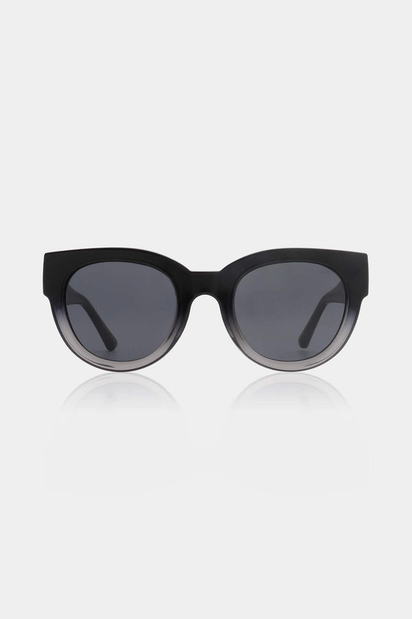 A Kjaerbede Lilly Sunglasses In Black Grey Transparent