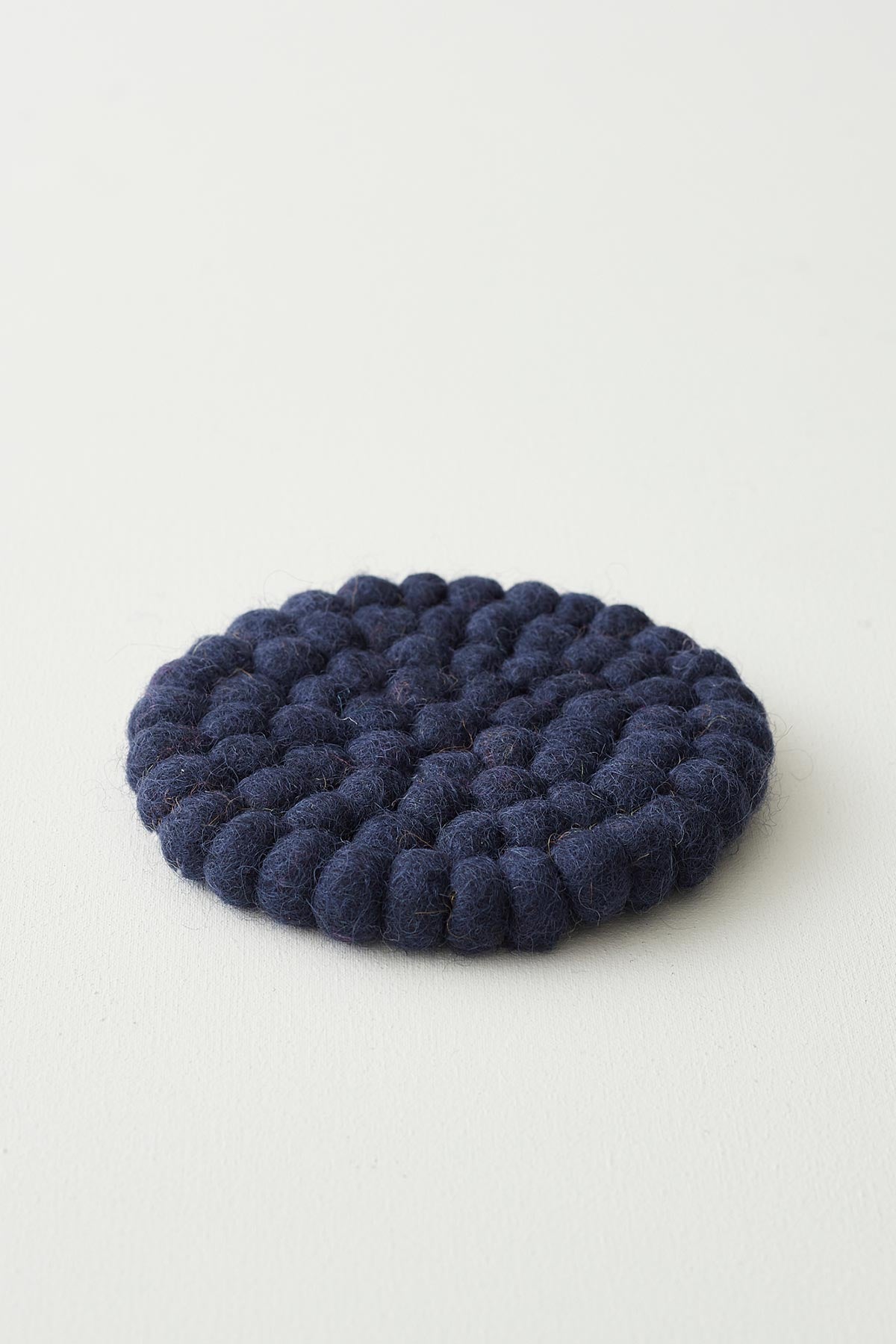 Aura Que Asik Handmade Eco Felt Ball Coaster Vase Mat