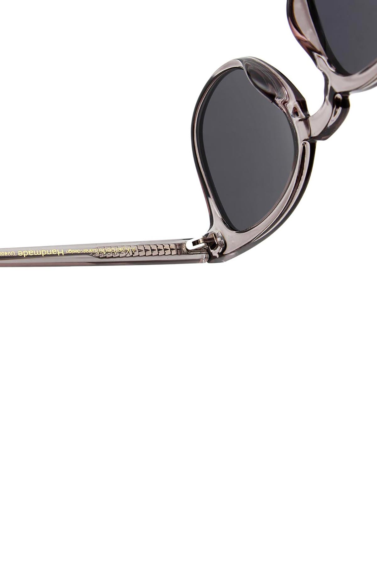 A Kjaerbede Bate Sunglasses In Grey Transparent