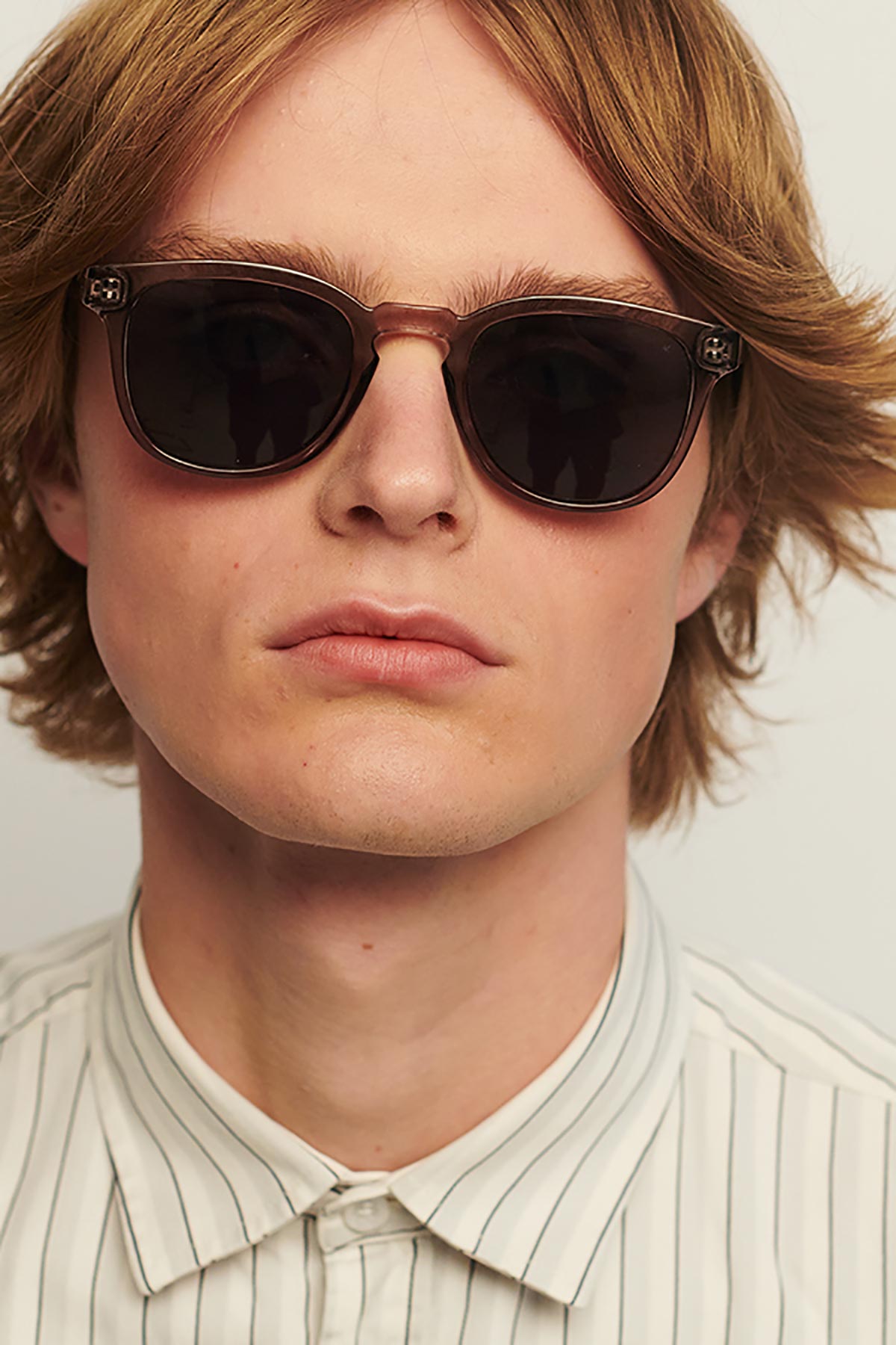 A Kjaerbede Bate Sunglasses In Grey Transparent