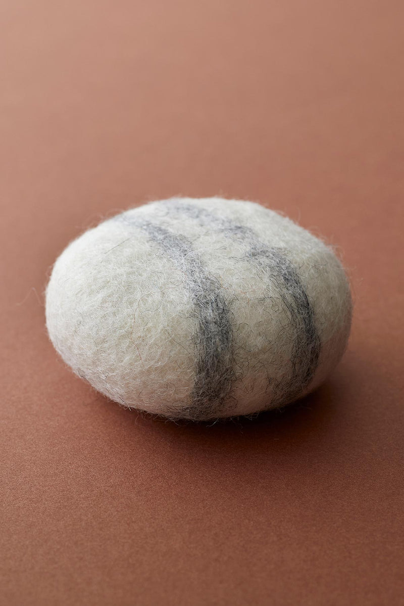 Aura Que Bhitra Eco Natural Wool Felted Soap Marble Pebble