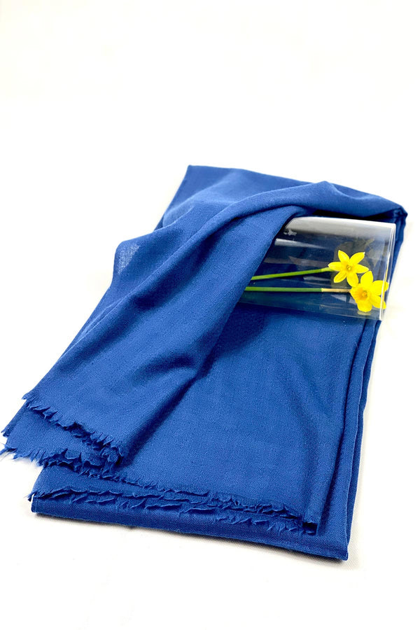 100% Cashmere Classic Scarf In Navy