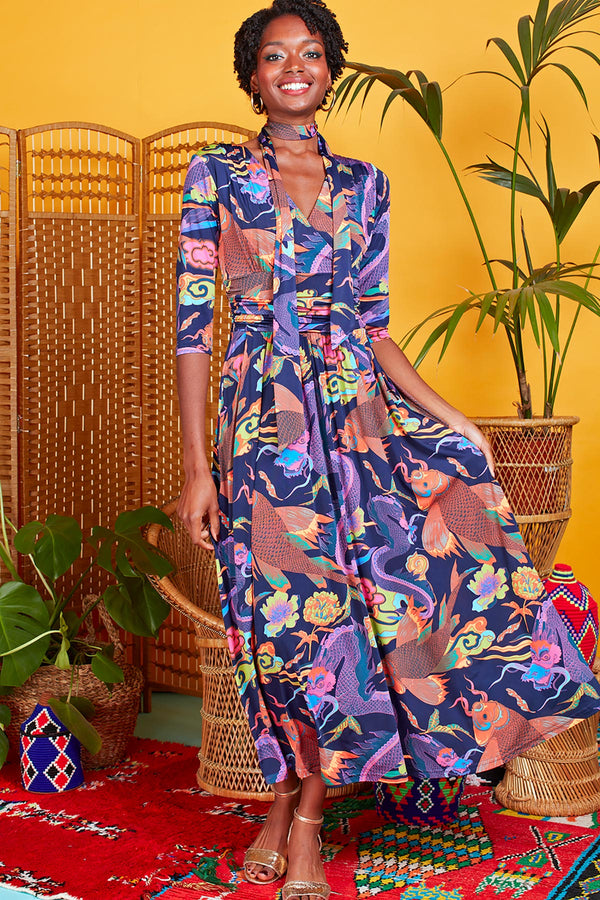 Maxi-length dress with belt and V-Neck | Dragon Neon