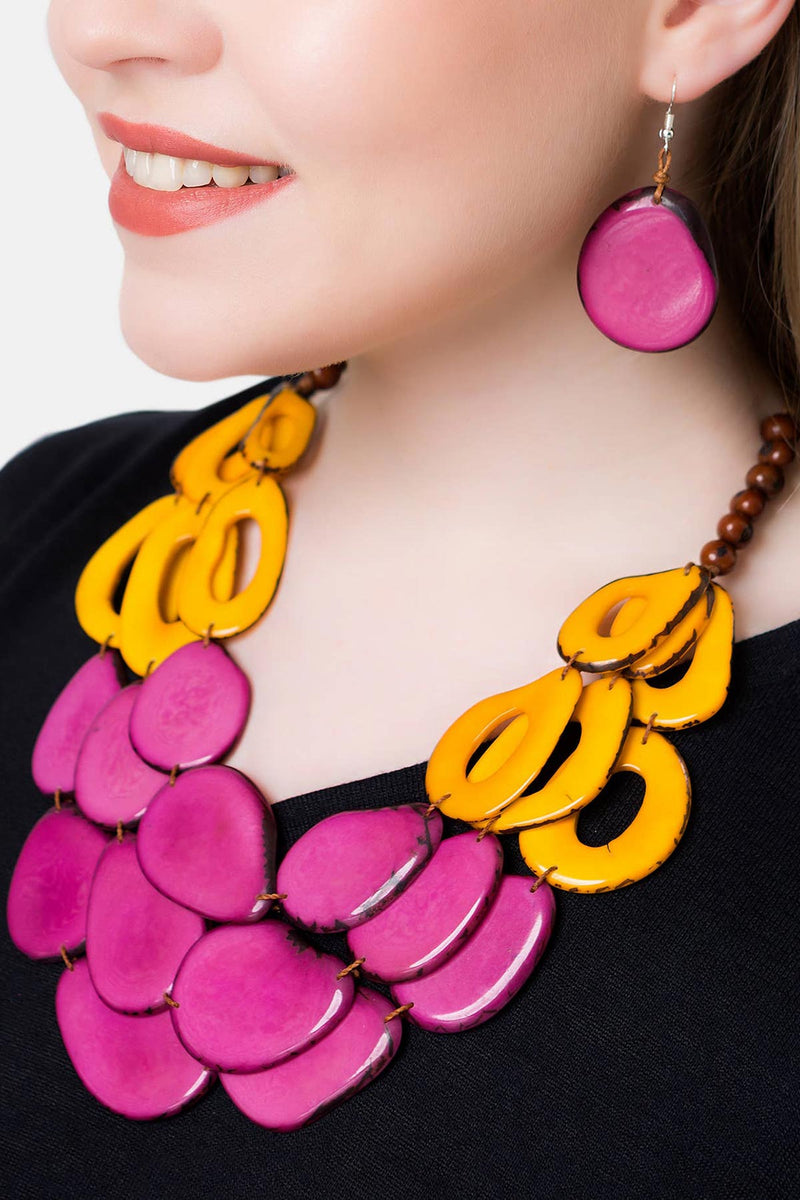 Frosted Berries Petala Tagua Necklace