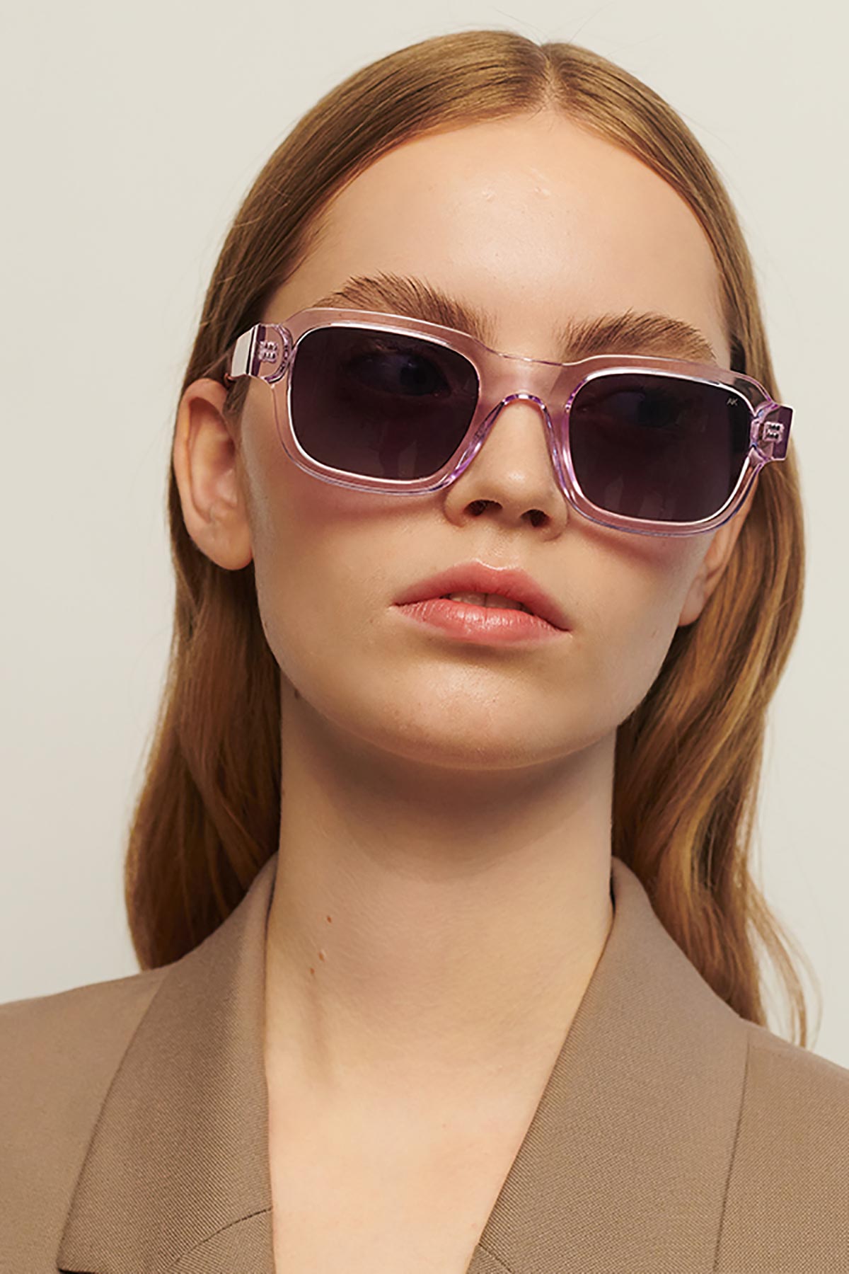 A Kjaerbede Halo Sunglasses In Lavender Transparent