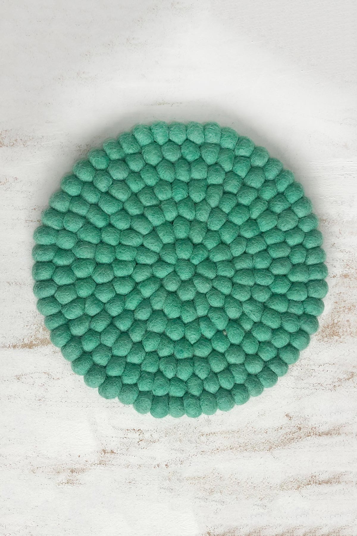 Aura Que Mildo Handmade Felt Ball Table Mat Trivet