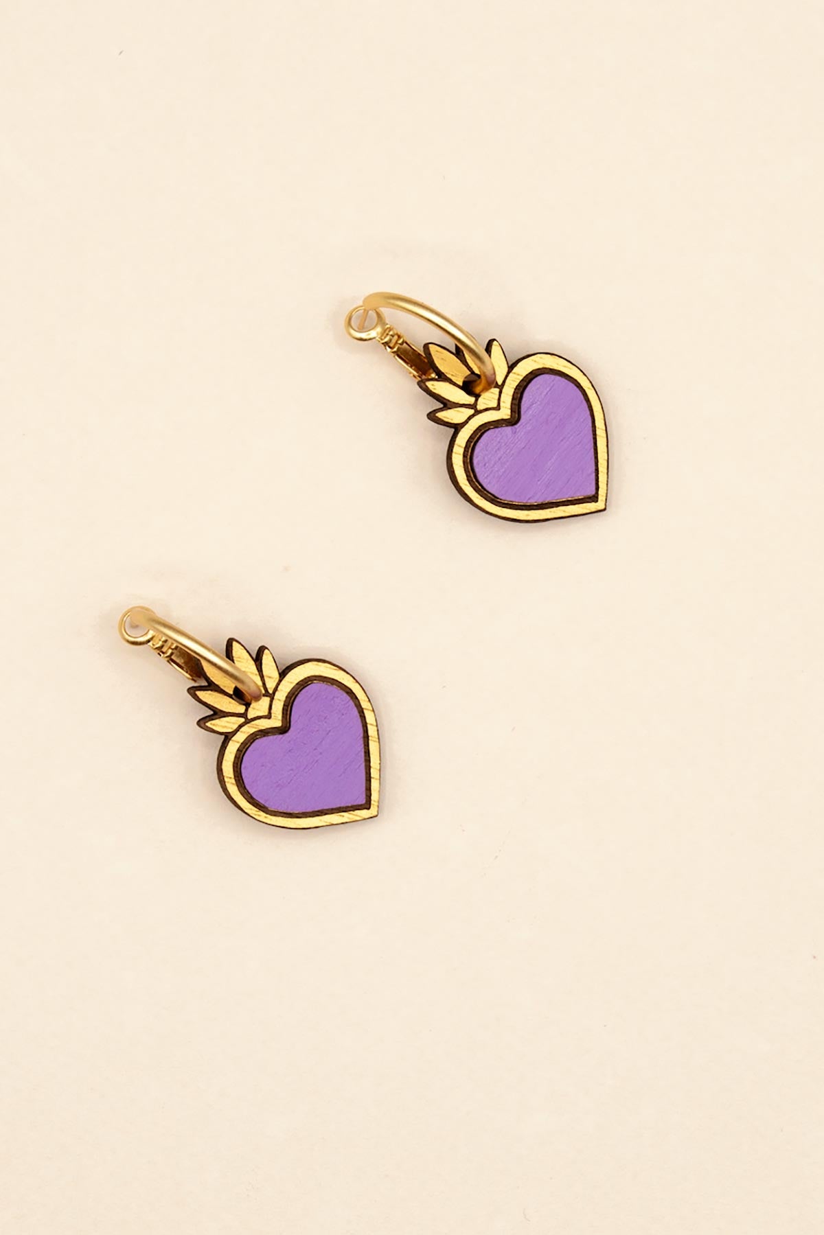 Materia Rica Drop Hoop Wooden Earrings Hand-Painted Violet Corazones 