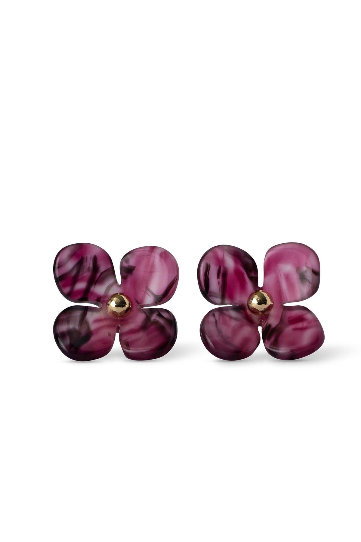 Fenna & Fei Hydrangea Studs In Wine