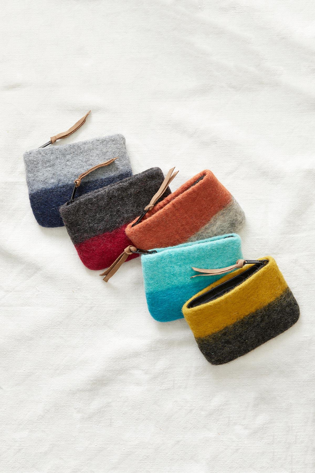 Aura Que Lila Handmade Felt Ombre Two Tone Zip Purse