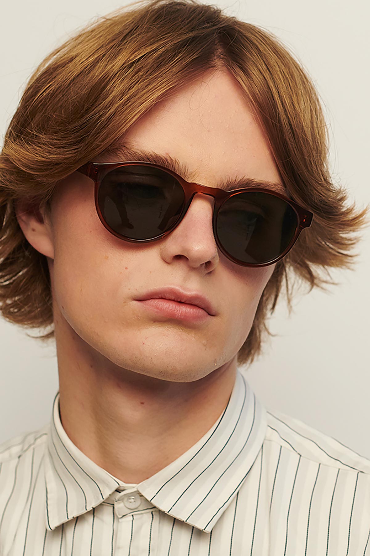 A Kjaerbede Marvin Sunglasses In Brown Transparent