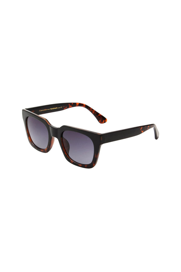 A Kjaerbede Nancy Sunglasses In Black Demi Tortoise