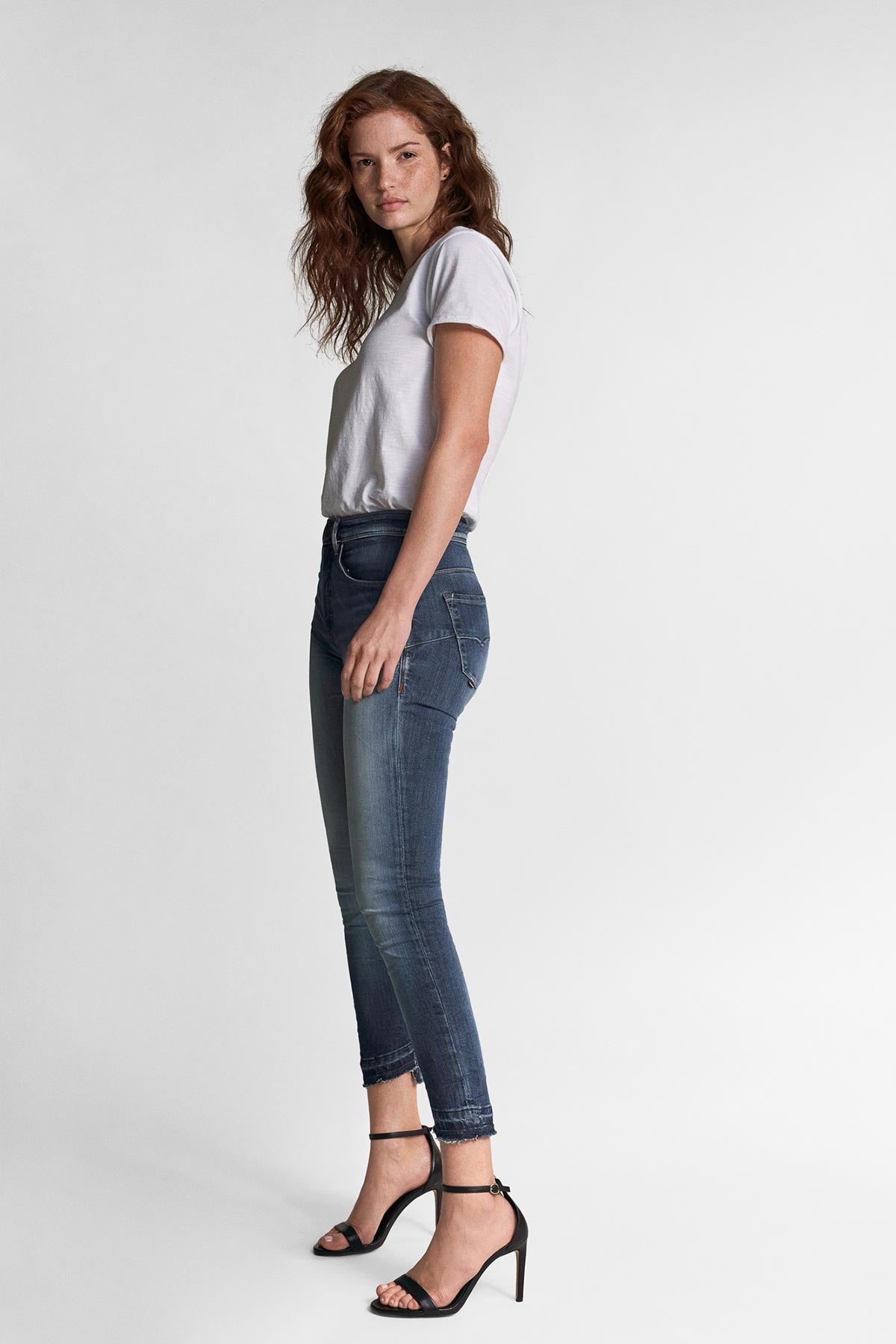 Secret Glamour Push In Capri Premium Wash Jeans