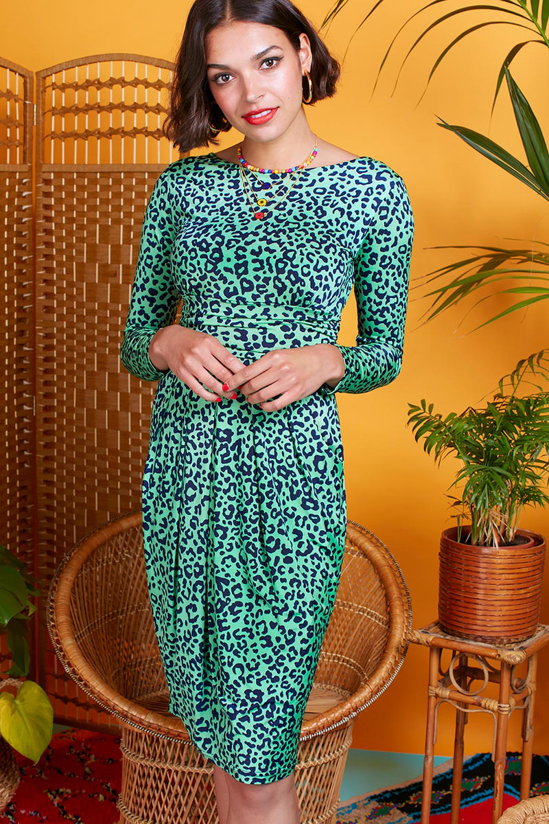 Knee-length dress with Pockets and Round Neck | Guepard Green