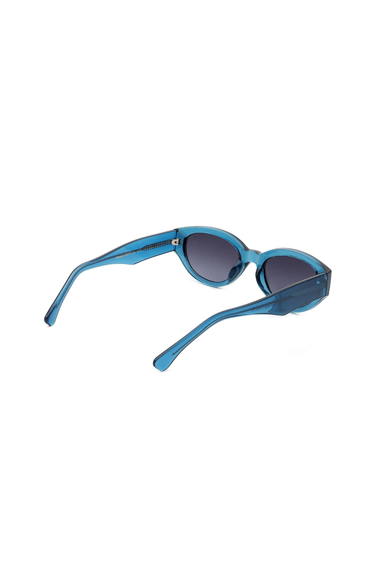 A Kjaerbede Winnie Sunglasses In Petroleum Transparent