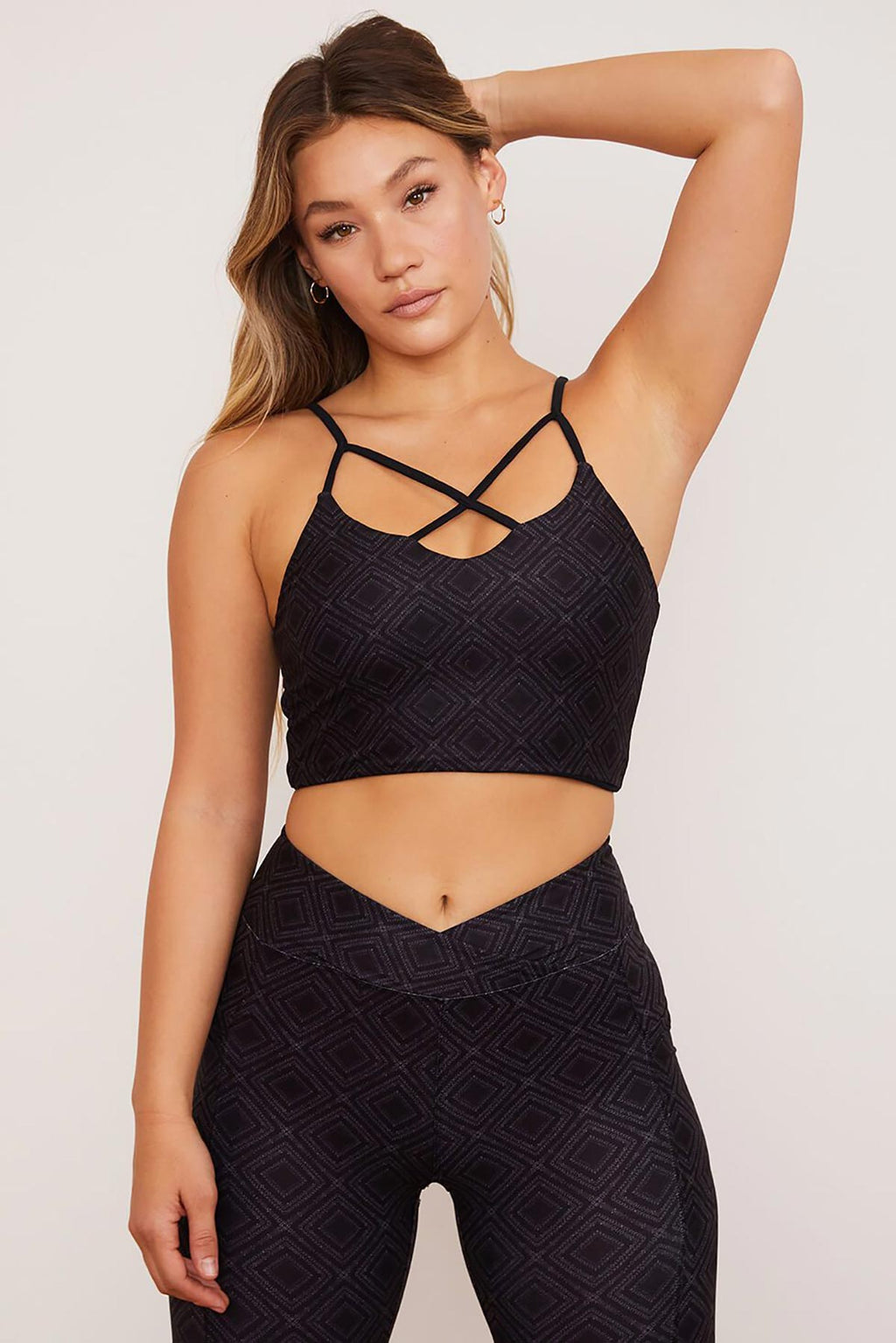 Wolven Fauna Crossover High-Waisted Short High Performance Activewear – Mia  Strada London